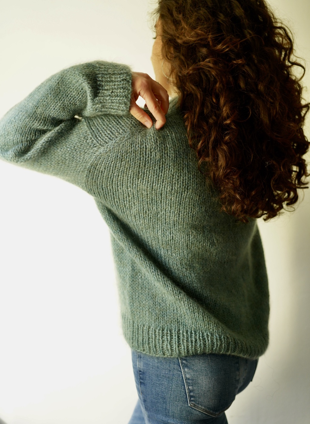 Foto 1 del maglione con spalla europea a maglia
