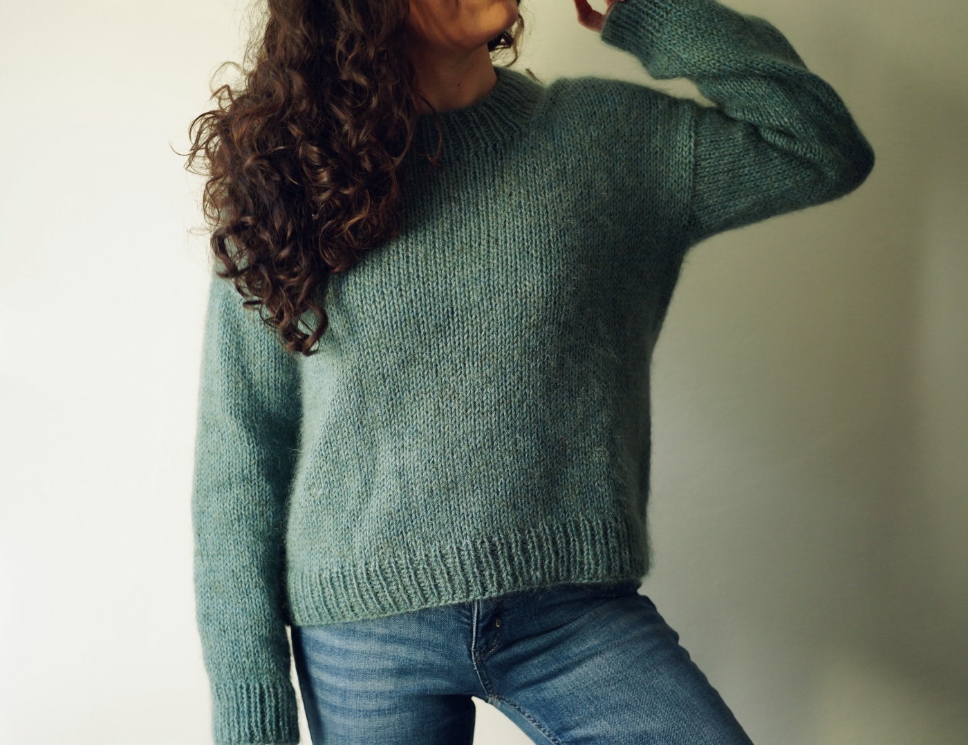 Foto 5 del maglione con spalla europea a maglia